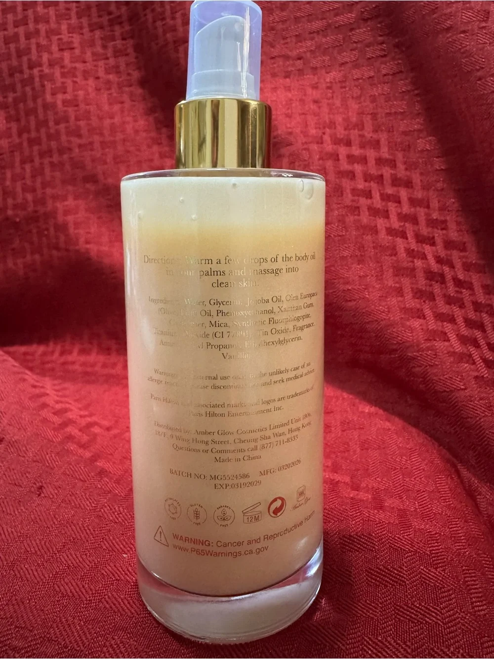 Paris Hilton Shimmer Body Oil - Gold Cream